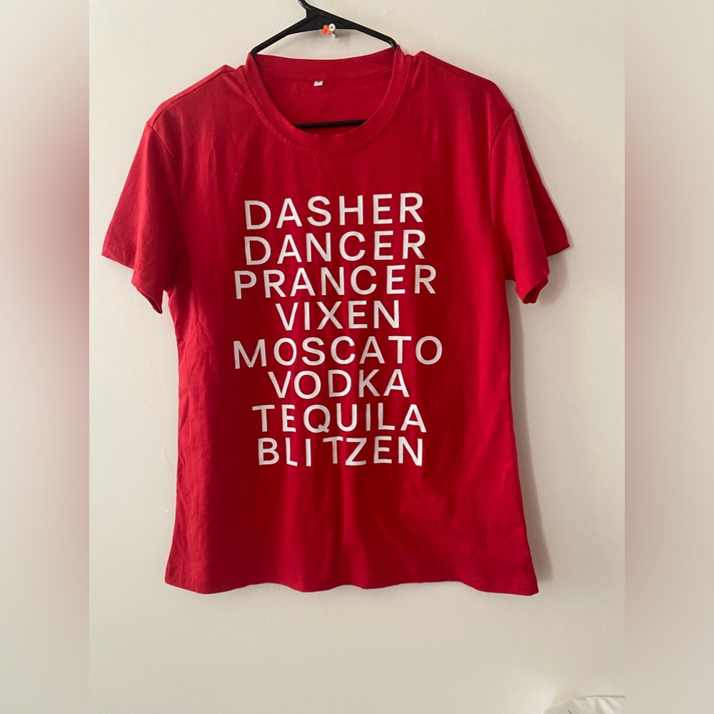 ⭐️Christmas funny T-shirt. Santa’s other reindeers.